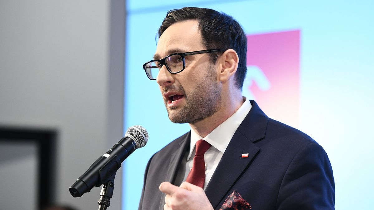 Wracamy do negocjacji w sprawie fuzji z Lotosem - poinformował prezes Orlenu Daniel Obajtek.