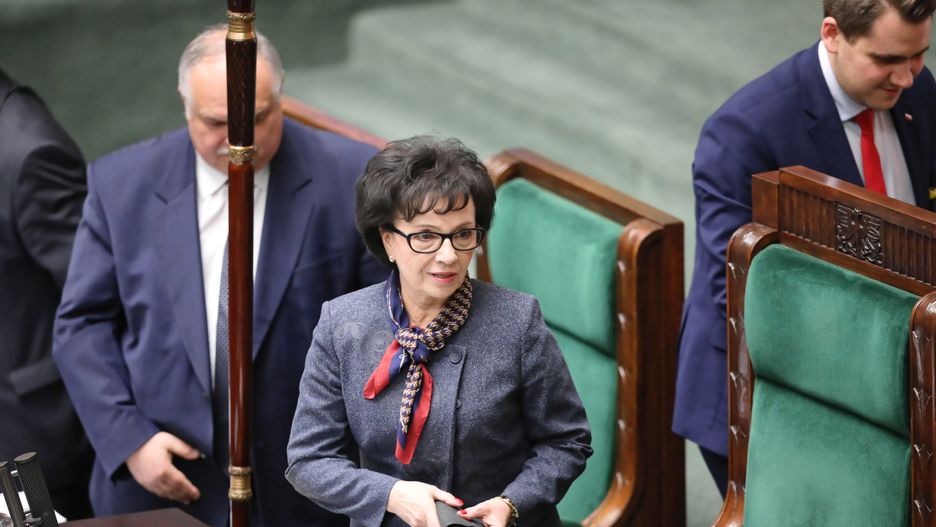 Anulowanie głosowania przez marszałek Elżbietę Witek wciąż budzi emocje