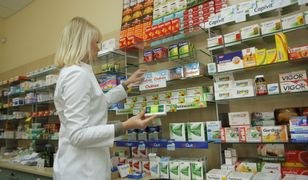 Klauzula sumienia dla aptekarzy. Dokumenty już w Sejmie. Arłukowicz namawia kobiety do wyjścia na ulice