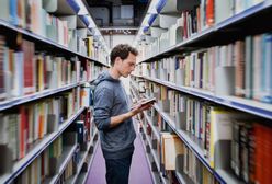 Rzadkie znalezisko w bibliotece. Nagroda dla pracownicy