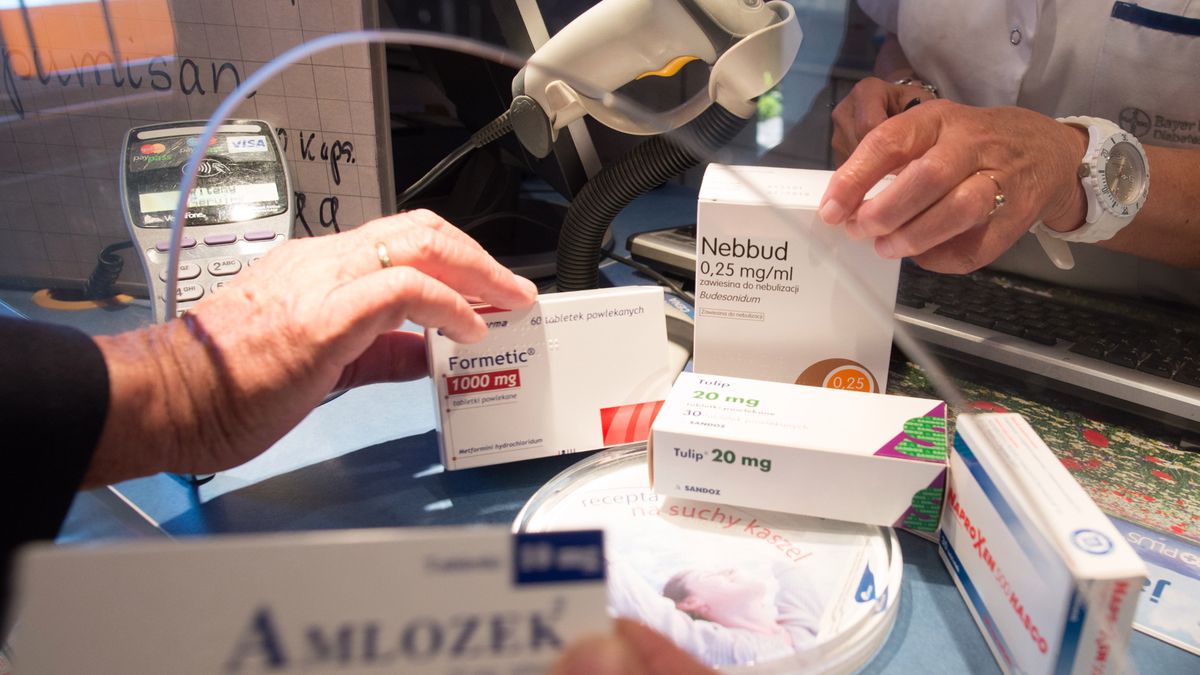Stare recepty będą ważne o rok dłużej.