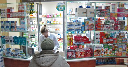 Popularna maść wycofana z aptek. To środek na zmiany skórne