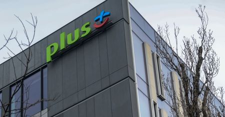 UOKiK uderzył pięścią w stół. 50 mln zł kary dla Polkomtela