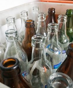 Grupa Żywiec zachęca do oddawania butelek do sklepów i płaci 35 groszy