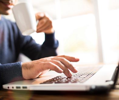 Policja zatrzymała 16-latka. Groził śmiercią pracownikowi jednego z portali aukcyjnych