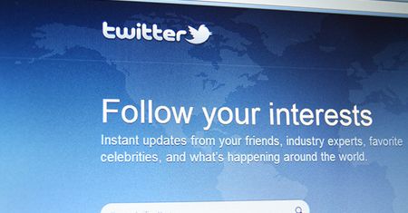 Ku przestrodze: dziewczyna traci staż w NASA za wulgaryzmy na Twitterze