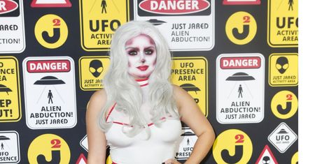 "Współczesna rodzina": Ariel Winter w stroju pielęgniarki
