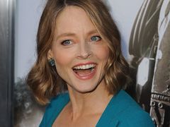 50-letnia Jodie Foster zachwyca na premierze "Elizjum"