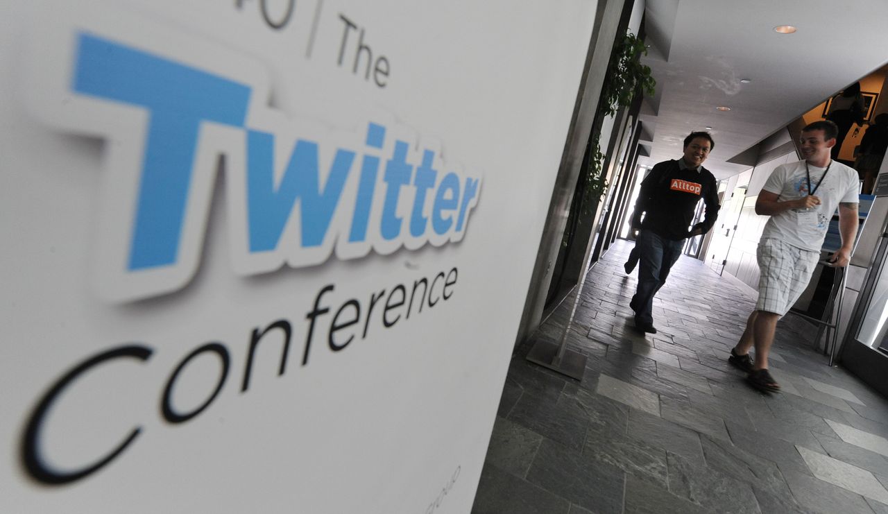 100 mln dolarów dla Twittera