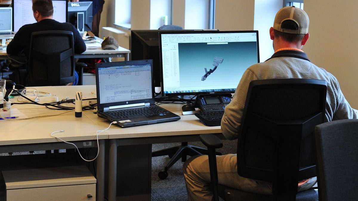 To pracownicy dyktują warunki. Dziś w IT można pracować nawet bez wykształcenia