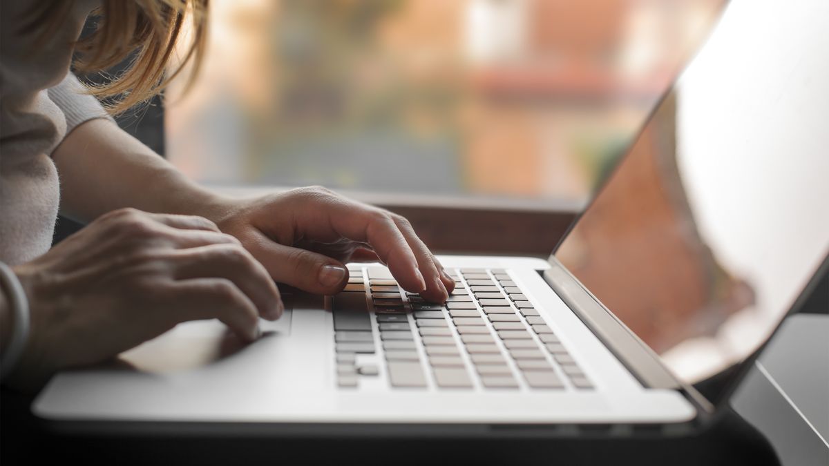 Wirus czai się w spreparowanym dokumencie 