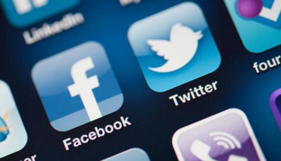 Wyłączyli Facebooka i Twittera. Boją się oszustw na egzaminach