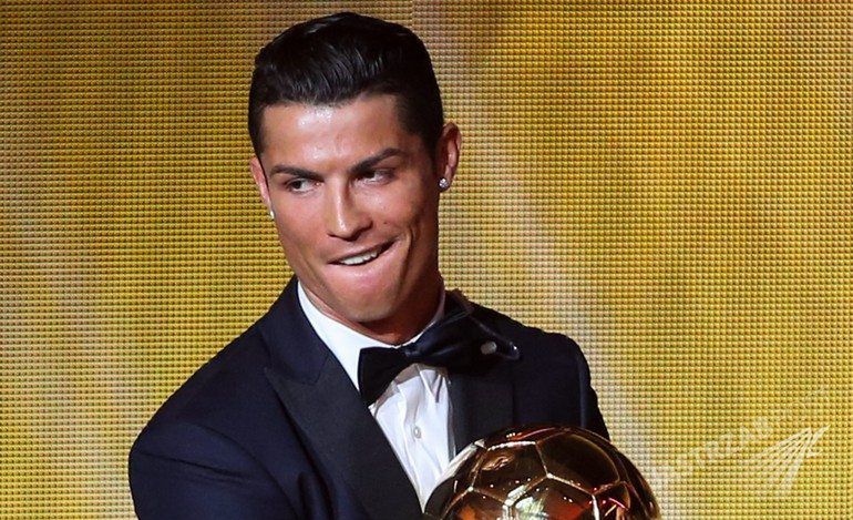Cristiano Ronaldo został modelem. Rzuci futbol dla wybiegu?
