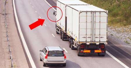 Widzisz innego kierowcę tira w jego lusterku bocznym? Ten trik ratuje życie