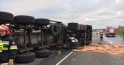 Autostrada A1 zablokowana. Przewróciła się cysterna