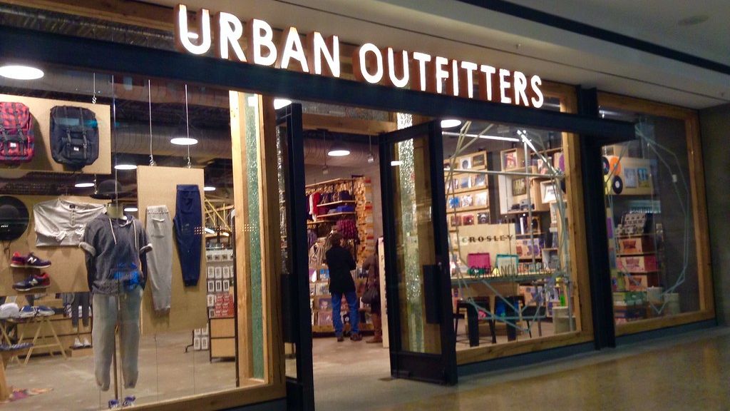 Urban Outfitters to kolejna nowa marka na polskim rynku, która wybrała Elektrownię Powiśle.