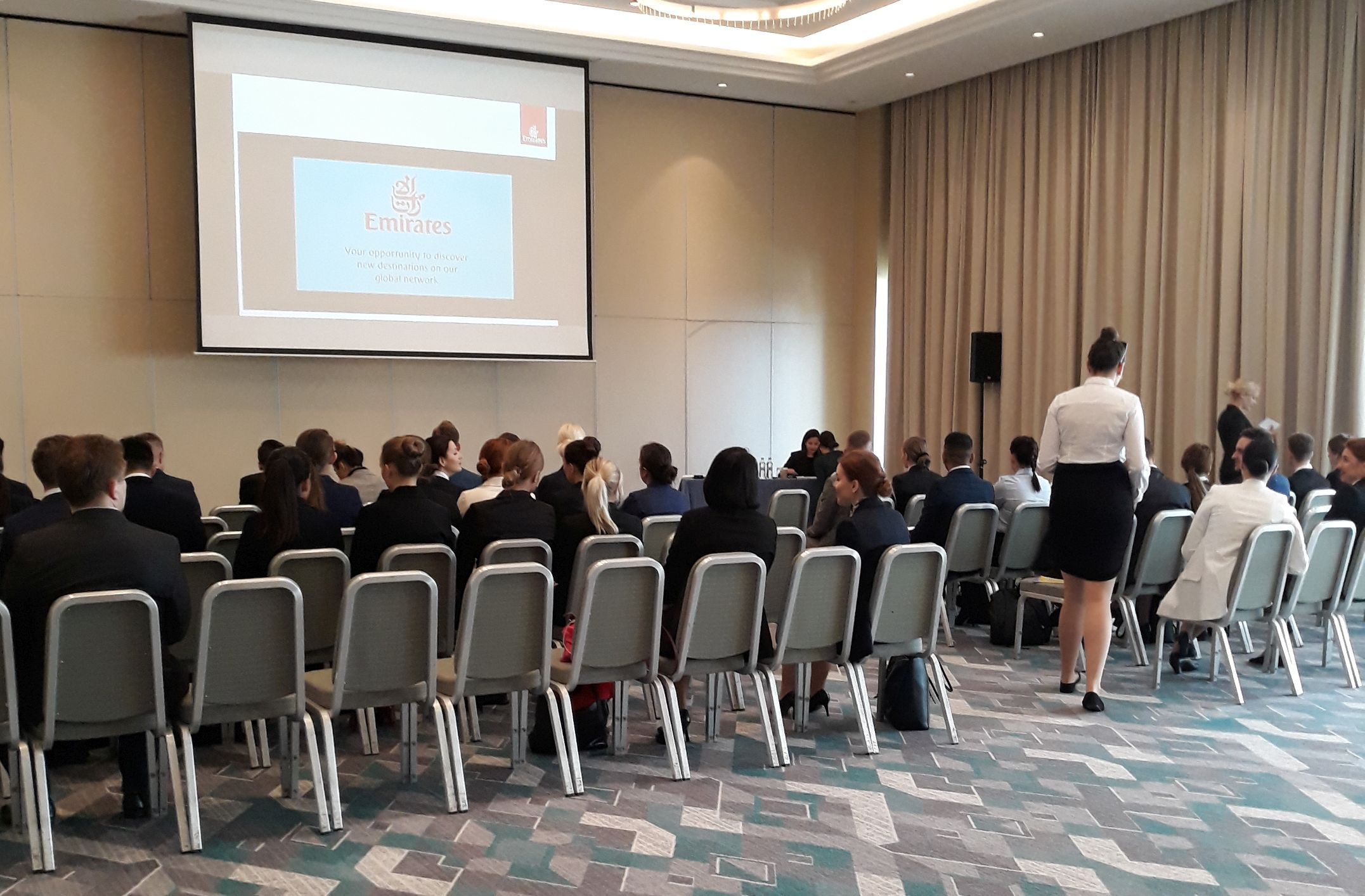 W oczekiwaniu na rozmowę 