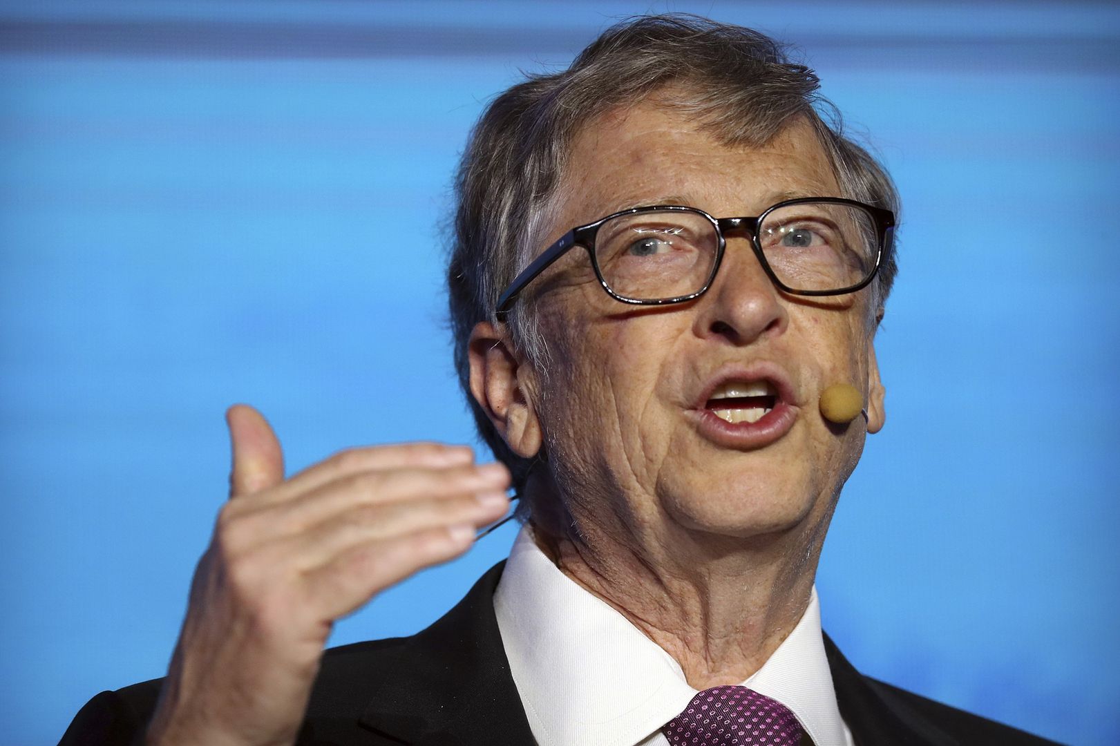 Koronawirus. Bill Gates krytykuje rządy.