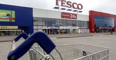 Zwolnienia w Tesco. Pracownicy dostali coś na osłodę