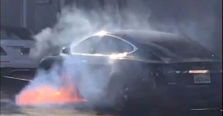 Samochód zapalił się bez żadnego powodu