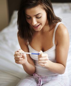 Najbardziej absurdalne domowe testy ciążowe. Tak było tylko kiedyś? Nic bardziej mylnego