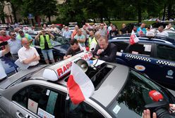 Warszawa: posypały się mandaty dla protestujących taksówkarzy