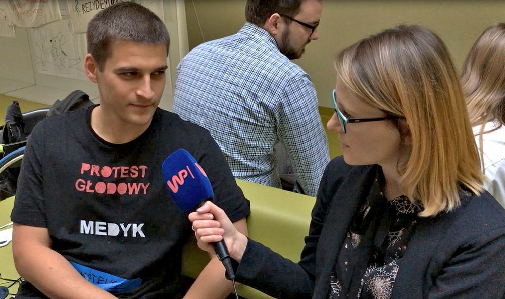 Reporterka WP rozmawia z protestującym lekarzem rezydentem