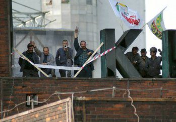 Protest górników na dachu kopalni