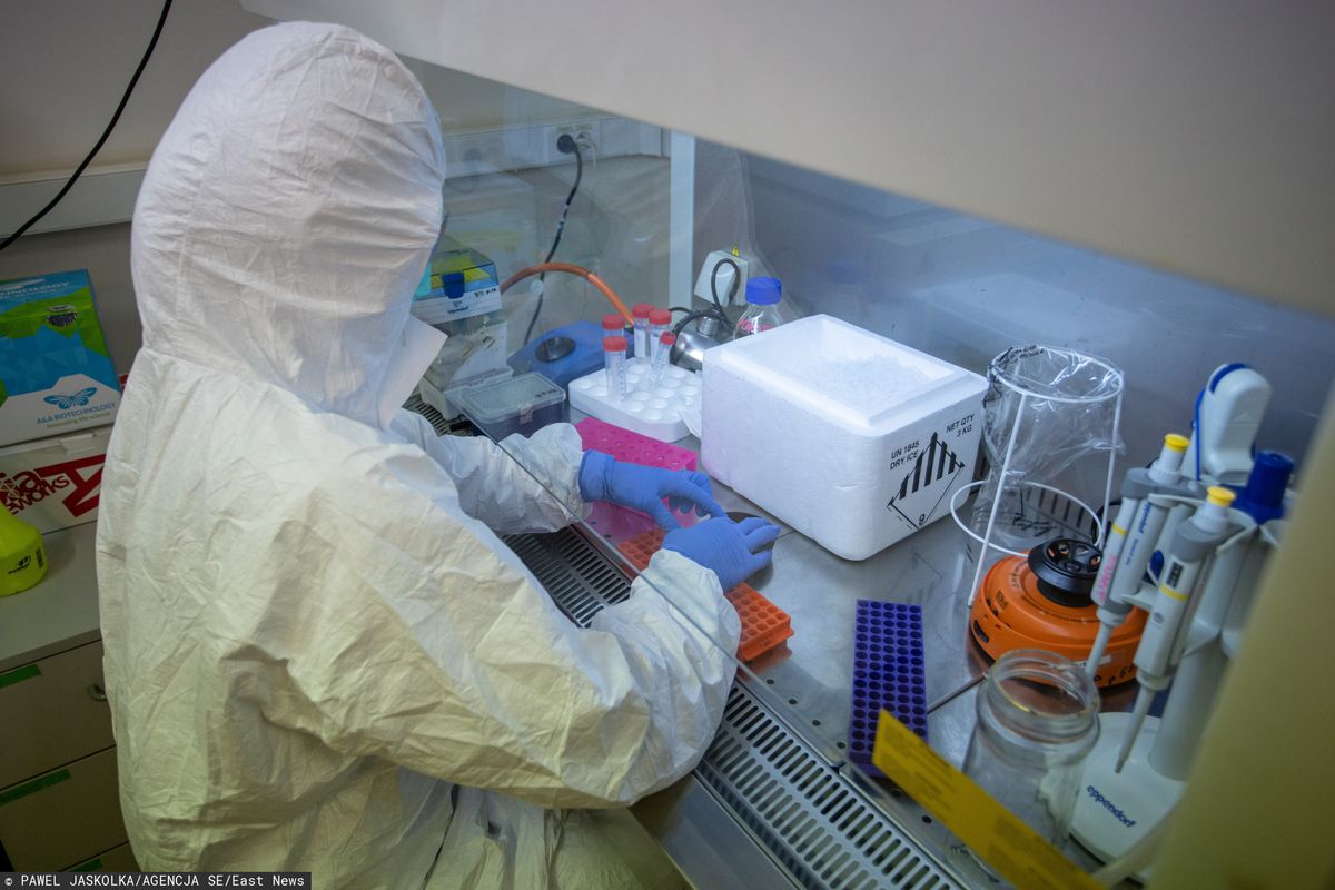 Jarosław Gowin: w przyszłym tygodniu wyprodukowanych zostanie 150 tys. polskich testów na koronawirusa