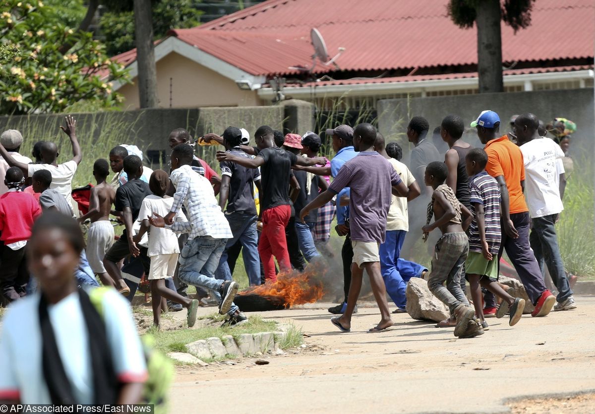Zimbabwe - ofiary śmiertelne starcia policji i protestujących przeciwko podwyżkom cen paliw