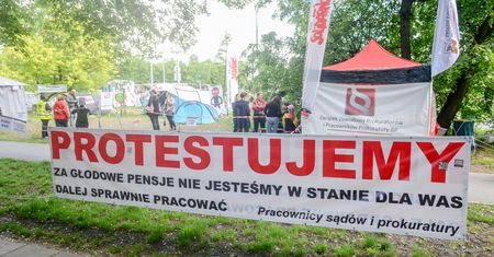 Podwyżki w budżetówce w 2020. Niektórzy dostaną nawet 27 proc. więcej