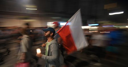 "Ja bym kazał strzelać do tego bydła". Dr hab. z UMCS w Lublinie o demonstracjach opozycji