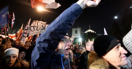 Protest dotyczący Sądu Najwyższego w internecie. Co nam mówią media społecznościowe?