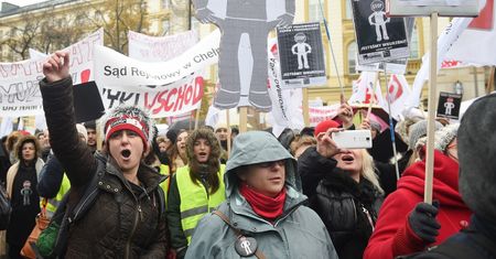 Będzie kolejna "epidemia grypy"? Pracownicy sądów domagają się podwyżek