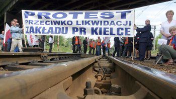 Kieleccy kolejarze podczas blokady