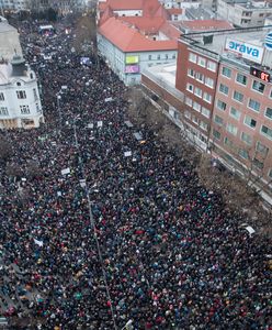 Tysiące osób protestuje na ulicach. Wszystko efektem śmierci dziennikarza