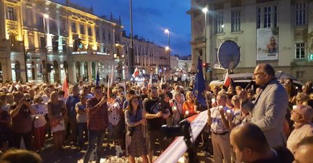 Protesty w całym kraju przeciw reformom w sądownictwie
