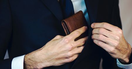 Galanteria skórzana dla mężczyzny. Elegancka i wytrzymała
