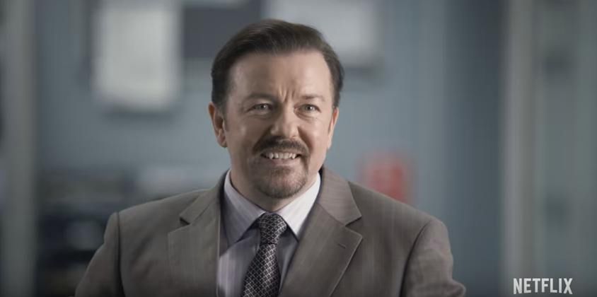 Ricky Gervais wraca jako David Brent i błyszczy na scenie