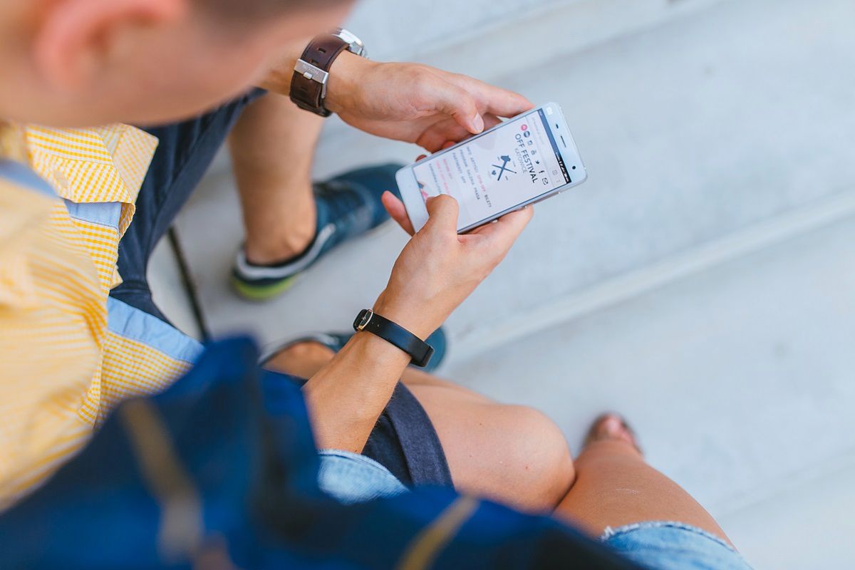 Najnowsze smartfony i wpływ nowych technologii na życie człowieka