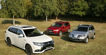 15 lat Mitsubishi Outlandera