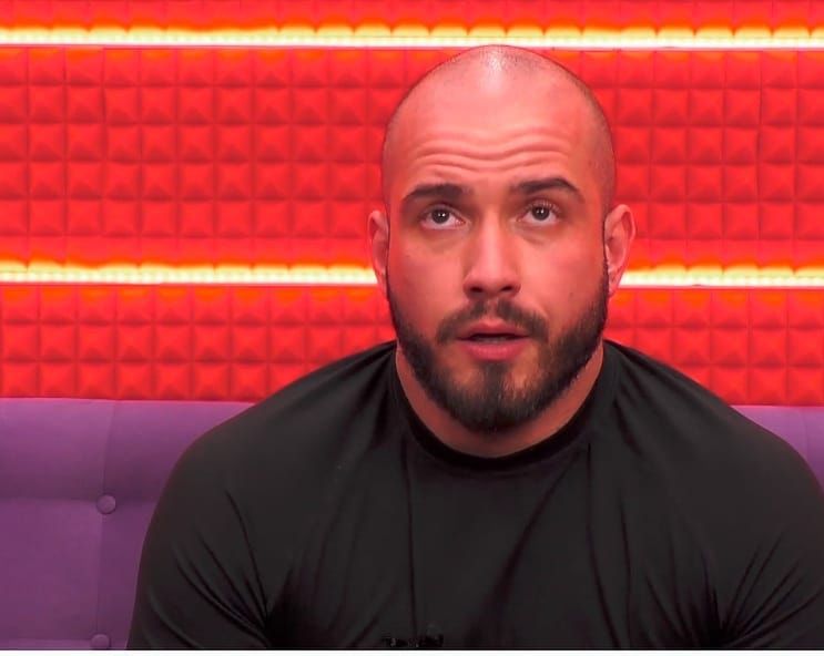 "Big Brother": Maciek wyrzucony z show za groźby karalne