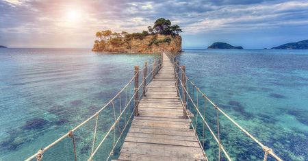 Okazja dnia. Zakynthos last minute - wylot już jutro! Oszczędź połowę ceny