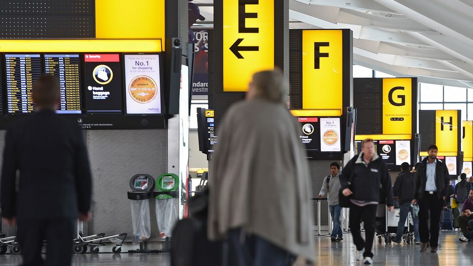 Lotnisko Heathrow za zachodzie Londynu