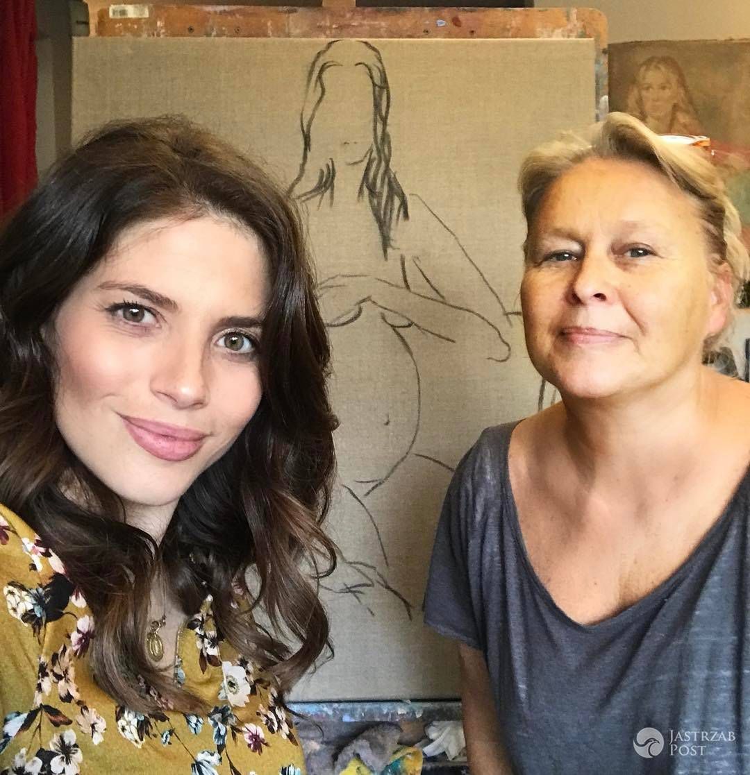 Weronika Rosati z wielkim brzuszkiem podczas sesji