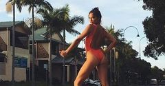 Kostium kąpielowy a la Pamela Anderson powraca
