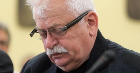 Romuald Szeremietiew staje w obronie Mariana Banasia. "Próbują go zniszczyć tak jak mnie"
