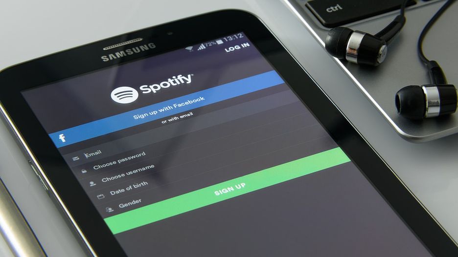 Spotify powoli wygryza fizyczne nośniki