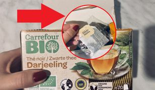 Każda z 20 torebek herbaty zapakowana w plastik. Tak wygląda produkt "bio"