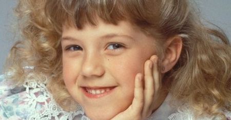 Jodie Sweetin z "Pełnej chaty" nie jest już uroczą dziewczynką. Przez narkotyki i alkohol sięgnęła dna